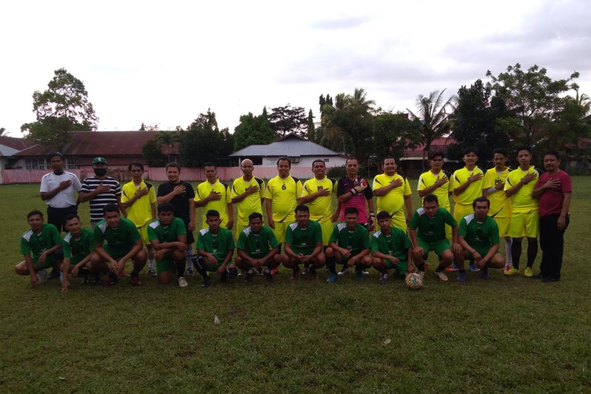 Kesebelasan PWI Sumbar gelar latihan perdana saat normal baru