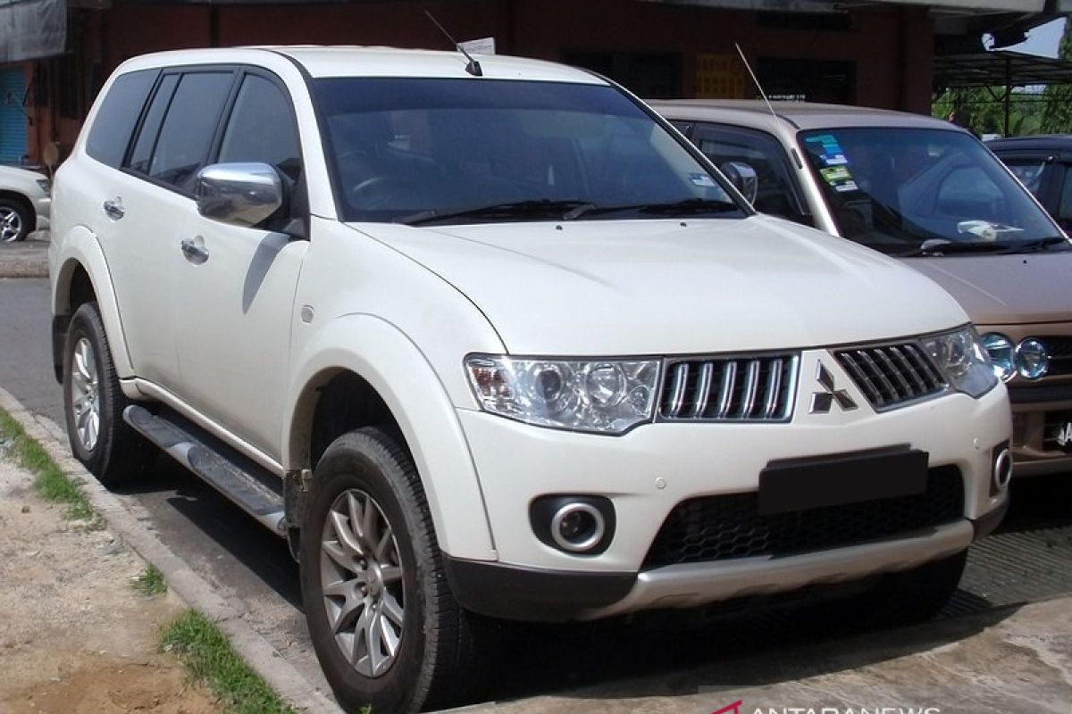 Harga Pajero Sport di pasar mobil bekas