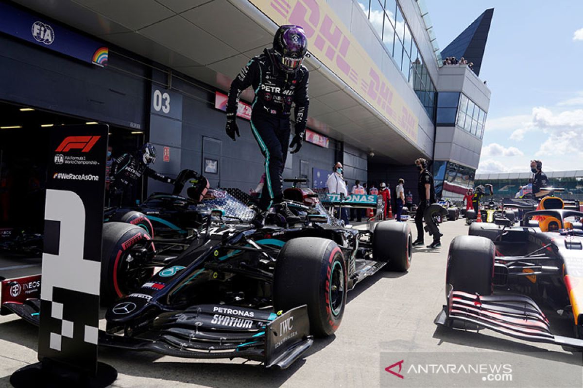 Hamilton rebut pole position ketujuhnya di Silverstone