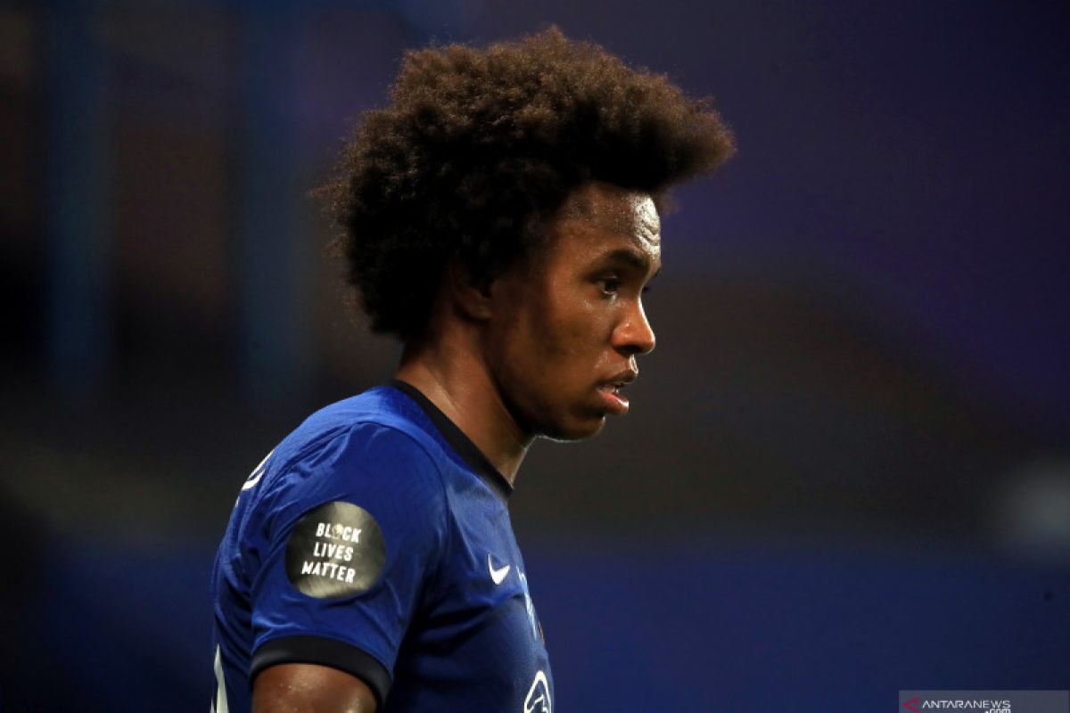 Willian menolak tawaran perpanjangan kontrak terbaru dari Chelsea