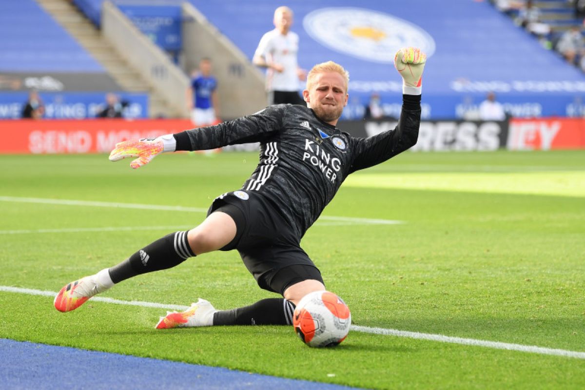 Bakal ada Schmeichel lagi, di bawah jaring gawang Manchester United