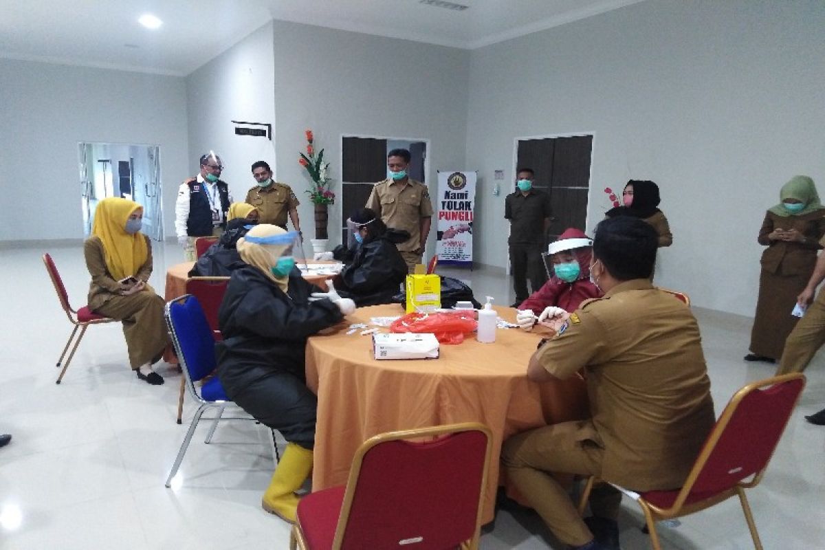 ASN Dan Honorer sekertariat Pemko Tebing Tinggi Dirapid Test, 3 Orang Reaktif