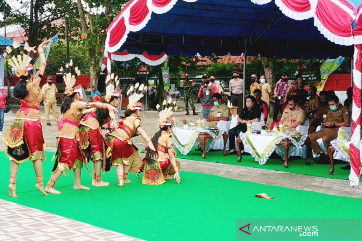 Belajar bersama di Museum Kayu Sampit disambut antusias