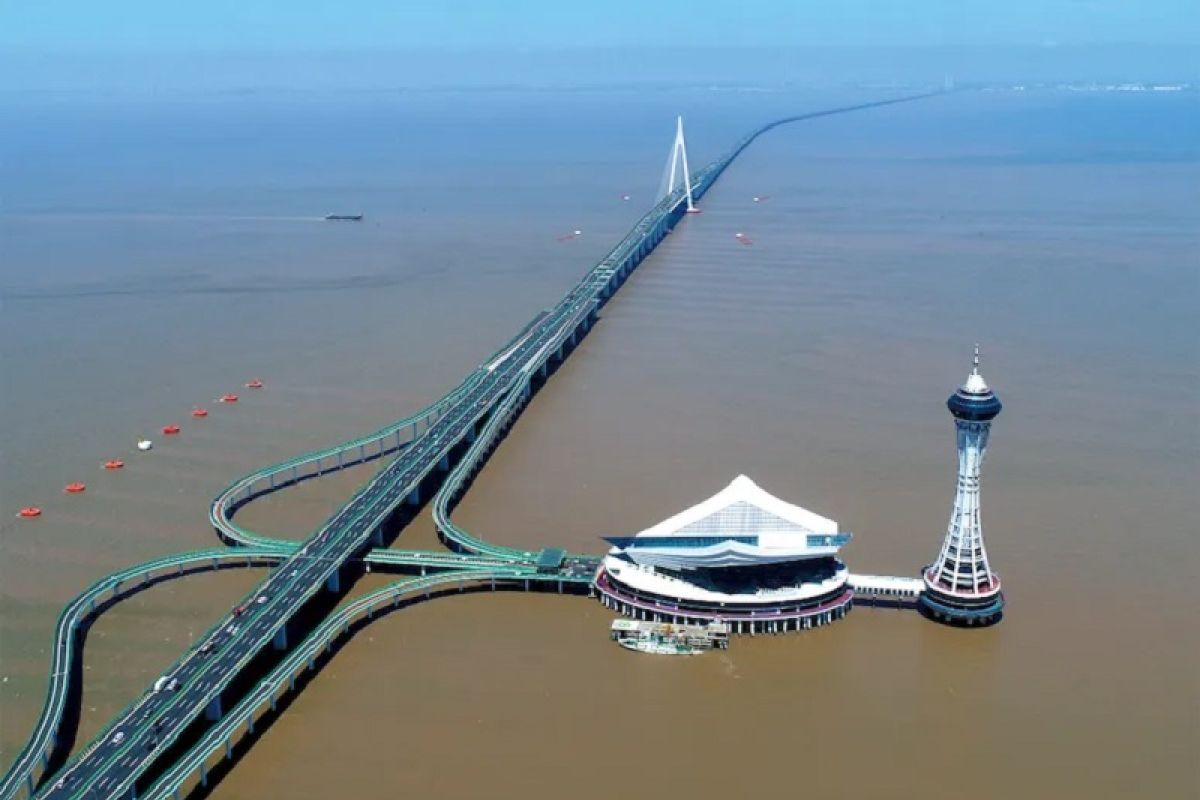 China buat terowongan kereta api cepat bawah laut 16,2 kilometer