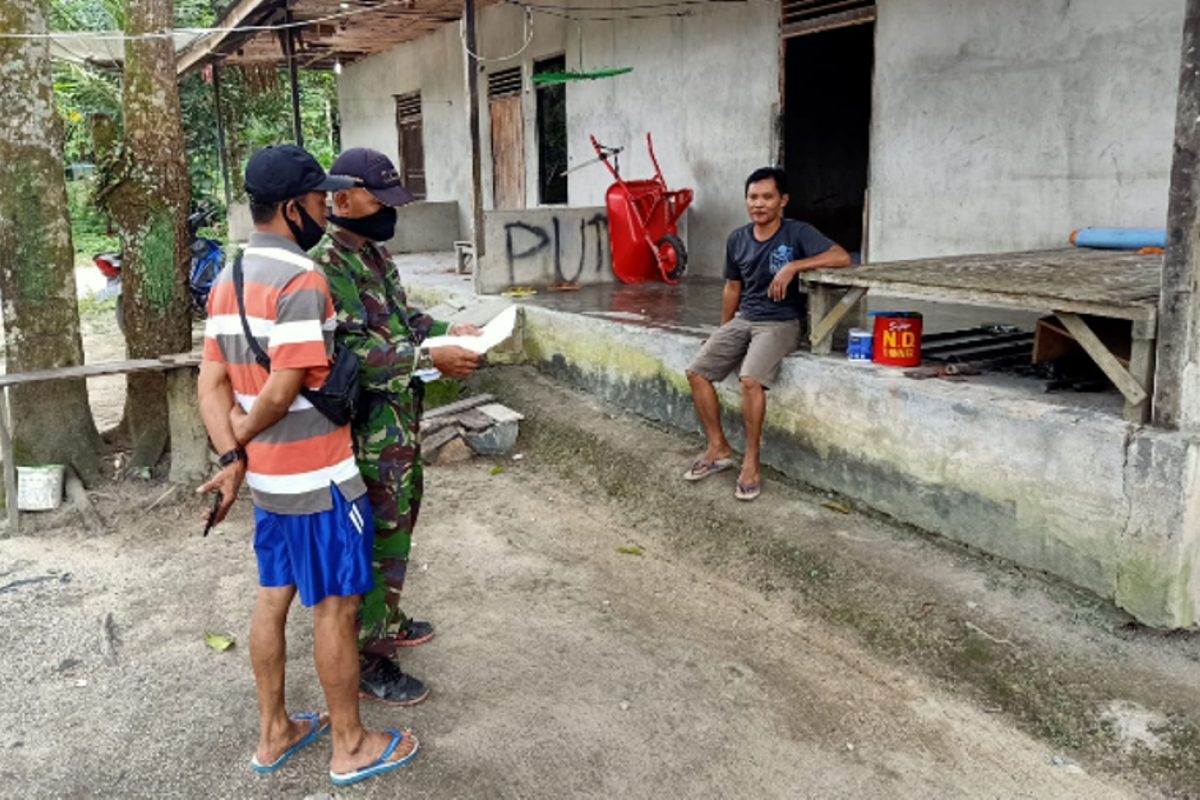 Babinsa lakukan peninjauan di desa binaan setelah kembali dari TMMD 108