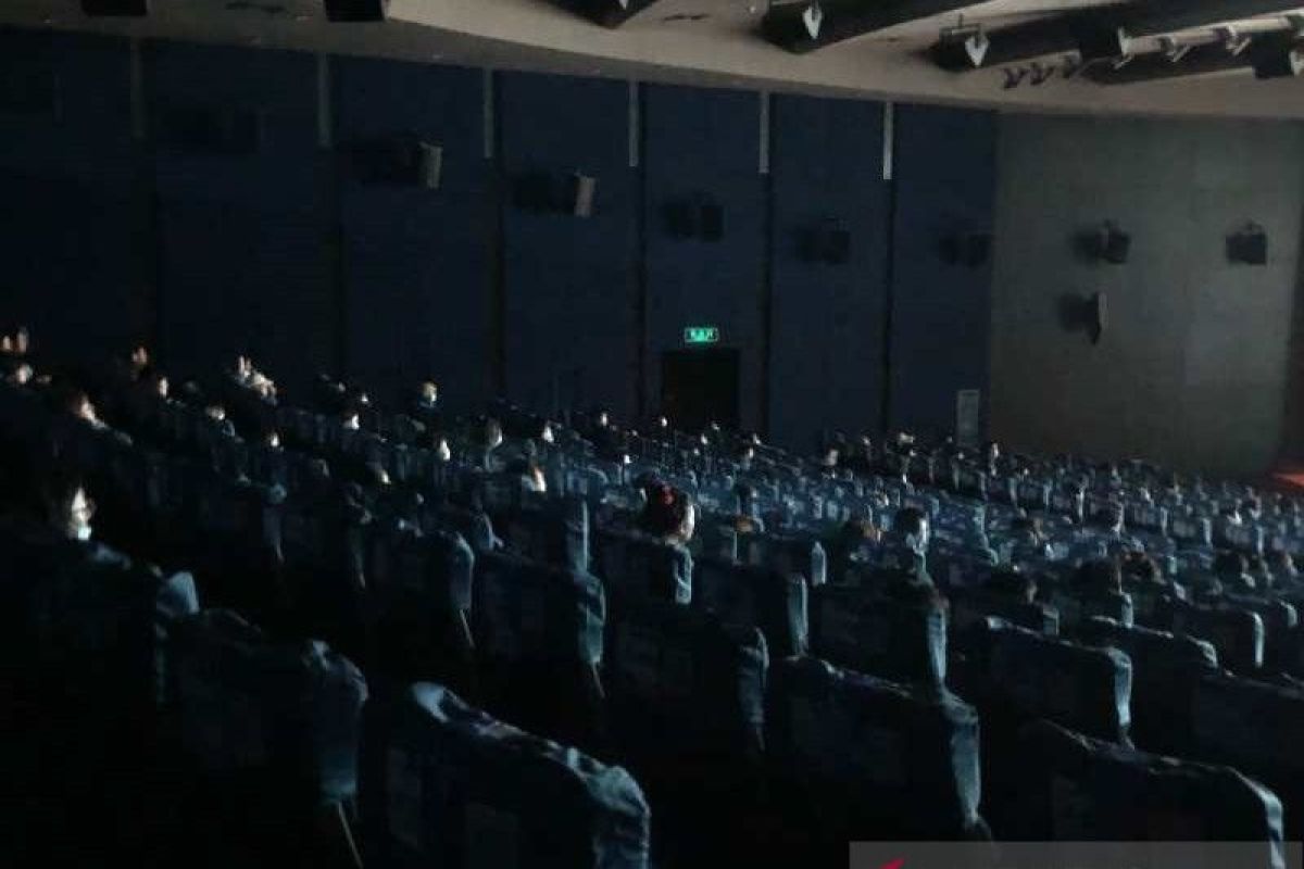 Film "Nanti Kita Cerita Tentang Hari Ini" berhasil raih penghargaan di Shanghai