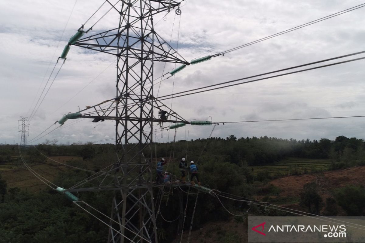 Hari Listrik Nasional, YLKI harap daerah terisolasi dapat listrik