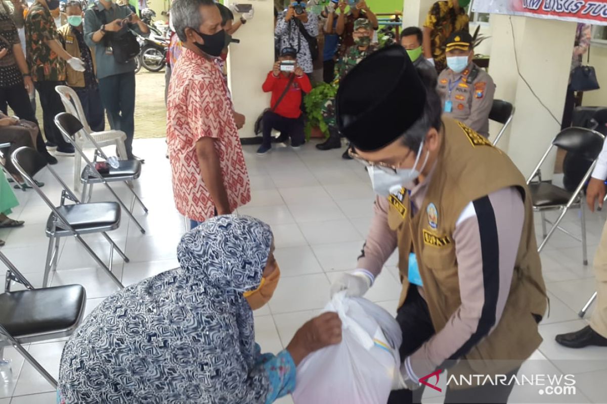 Dinsos Bangkalan data warga miskin luput dari bantuan COVID-19