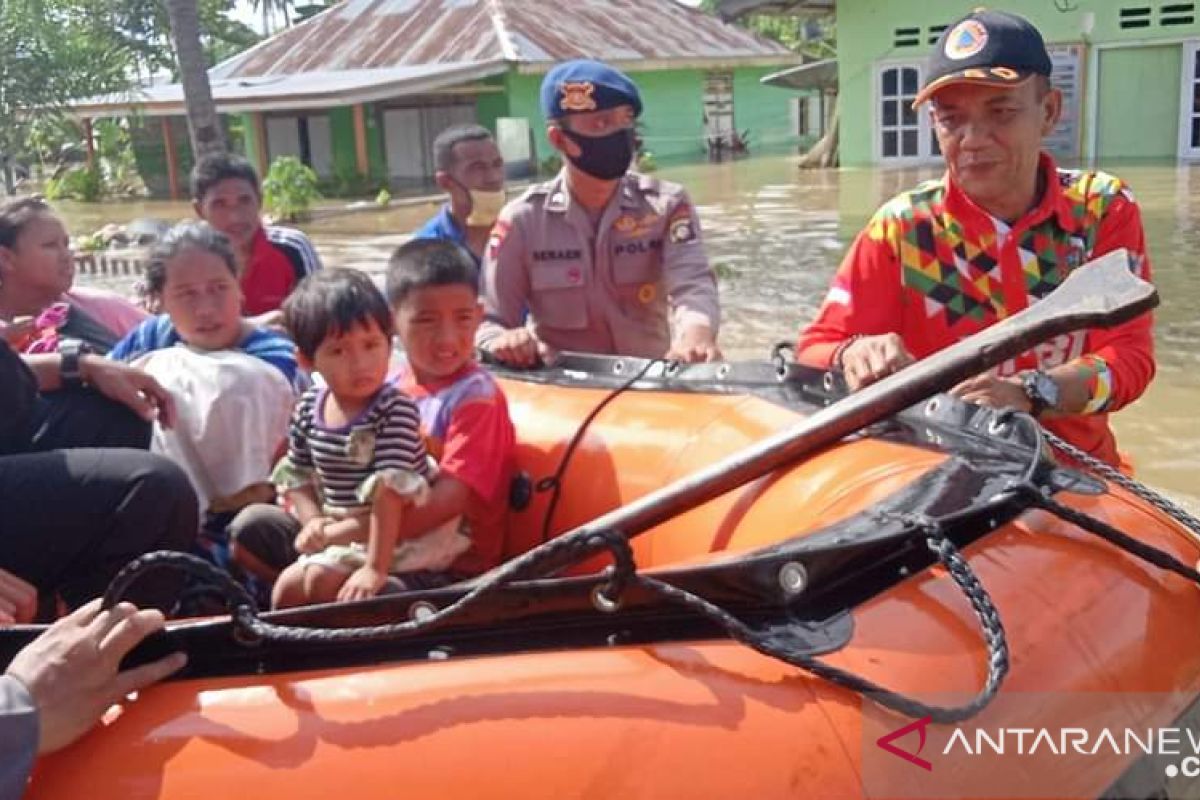 BPBD: Tiga kecamatan di Kabupaten Gorontalo terendam banjir