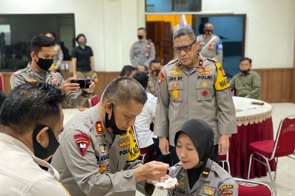 Polisi telusuri pengibaran bendera separatis RMS di Ambon