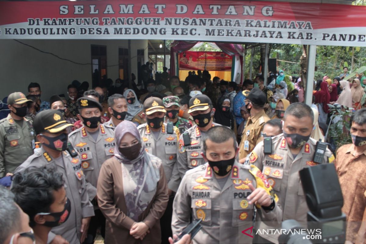 Berhasil jadi Kampung Tangguh, Kapolda Banten apresiasi Desa Medong Pandeglang