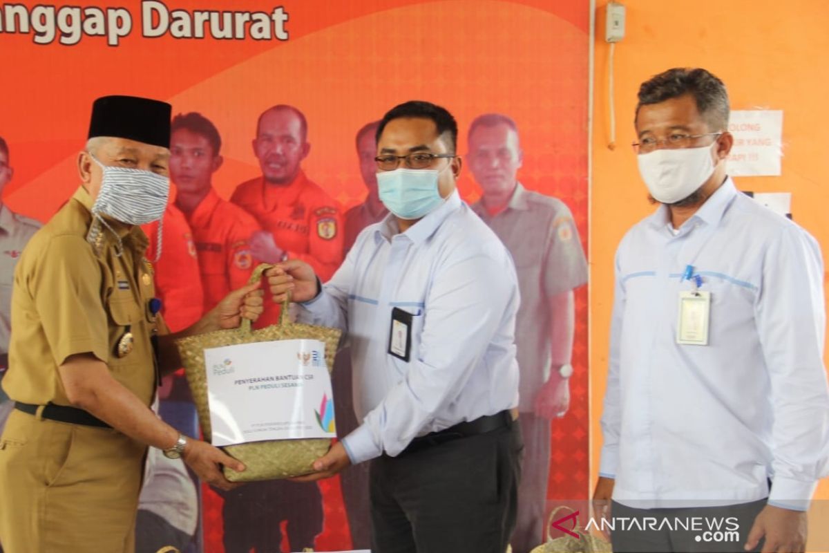 Bupati HST terima bantuan CSR BUMN berupa 100 paket sembako