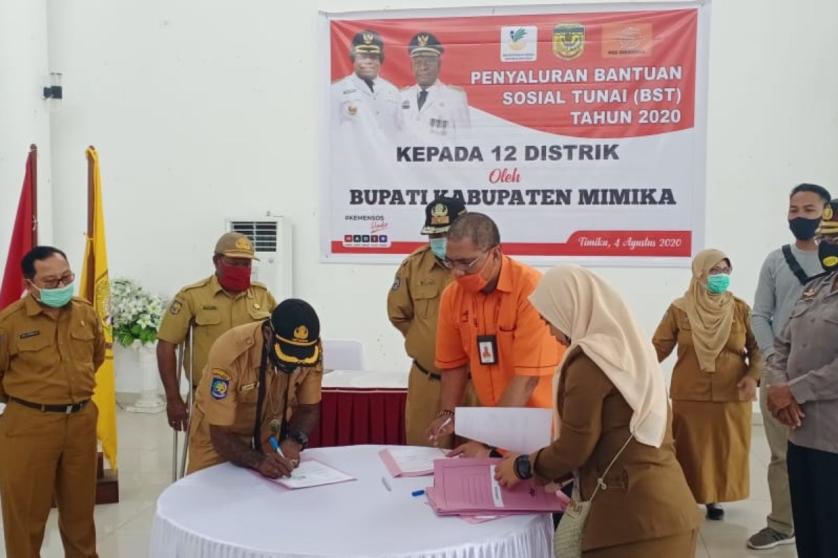 Polres Mimika bantu awasi penyaluran BLT 12 distrik