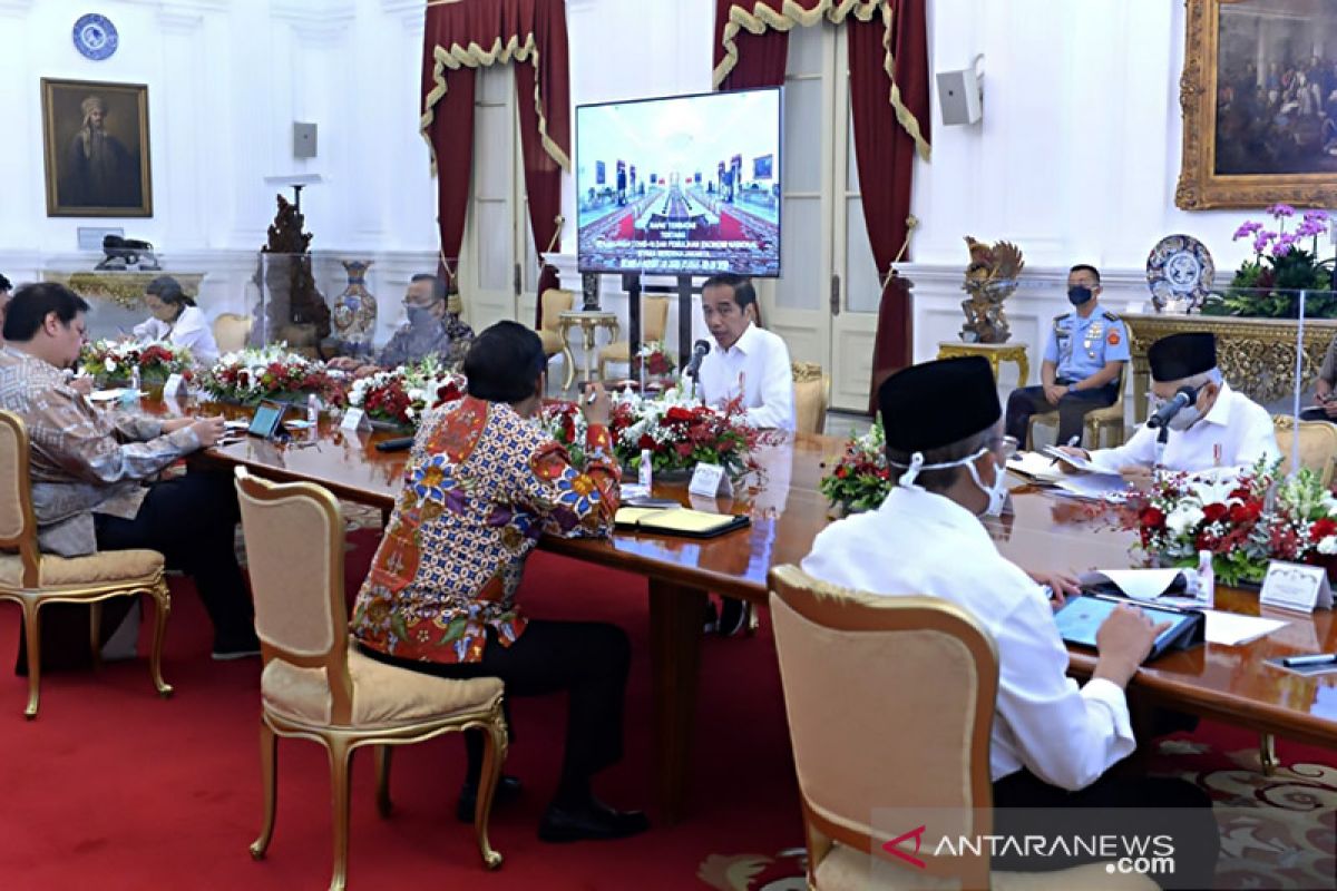 Jokowi minta protokol cegah COVID agar partisipasi Pilkada tinggi