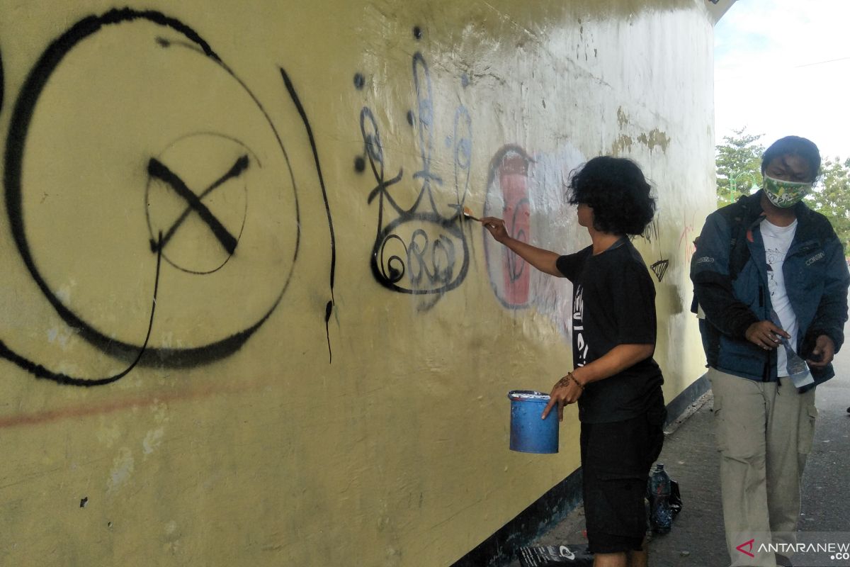 Pemkot Pariaman bina komunitas grafiti yang merusak keindahan kota