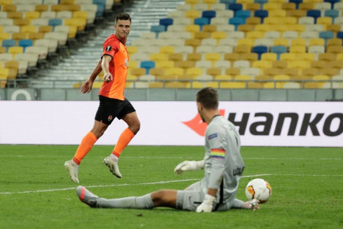 Shakhtar lolos ke perempat final Liga Europa menang dari Wolfsburg 3-0