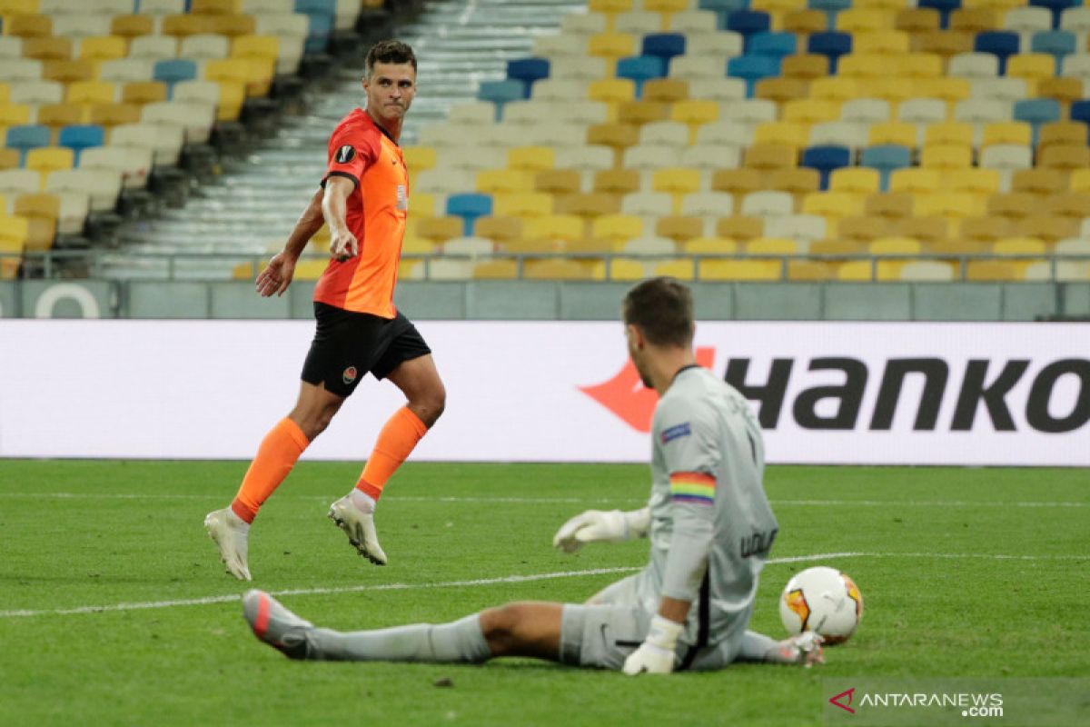 Shakhtar Donetsk lolos ke perempat final Liga Europa