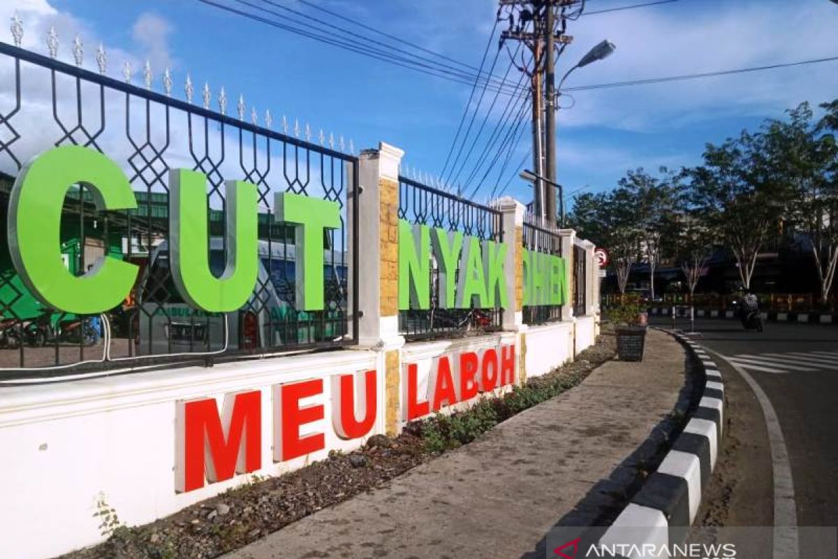 Hanya layani 20 orang/hari/poli, Pasien protes pembatasan layanan kesehatan di RSUD Meulaboh