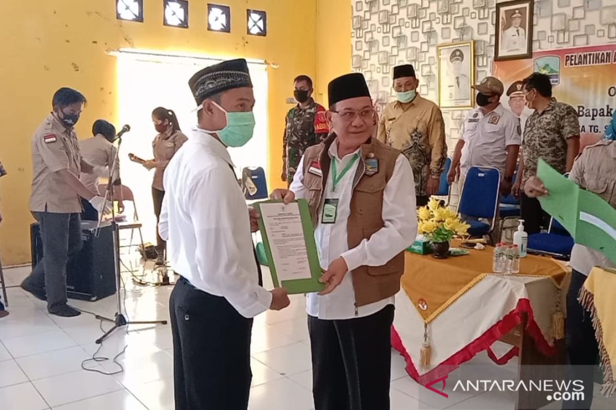 15 anggota BPD di tiga desa dilantik bupati