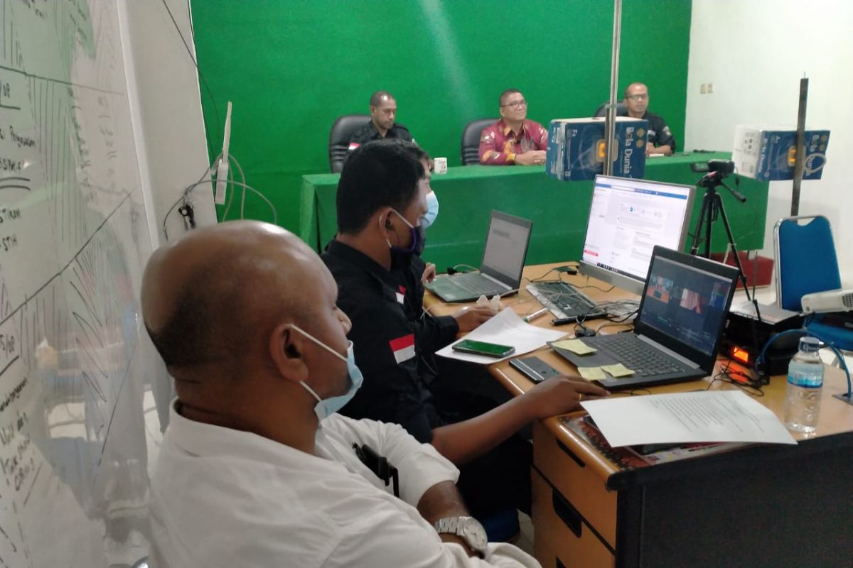 Bawaslu Kota Jayapura gelar diskusi pemuktahiran data melalui daring