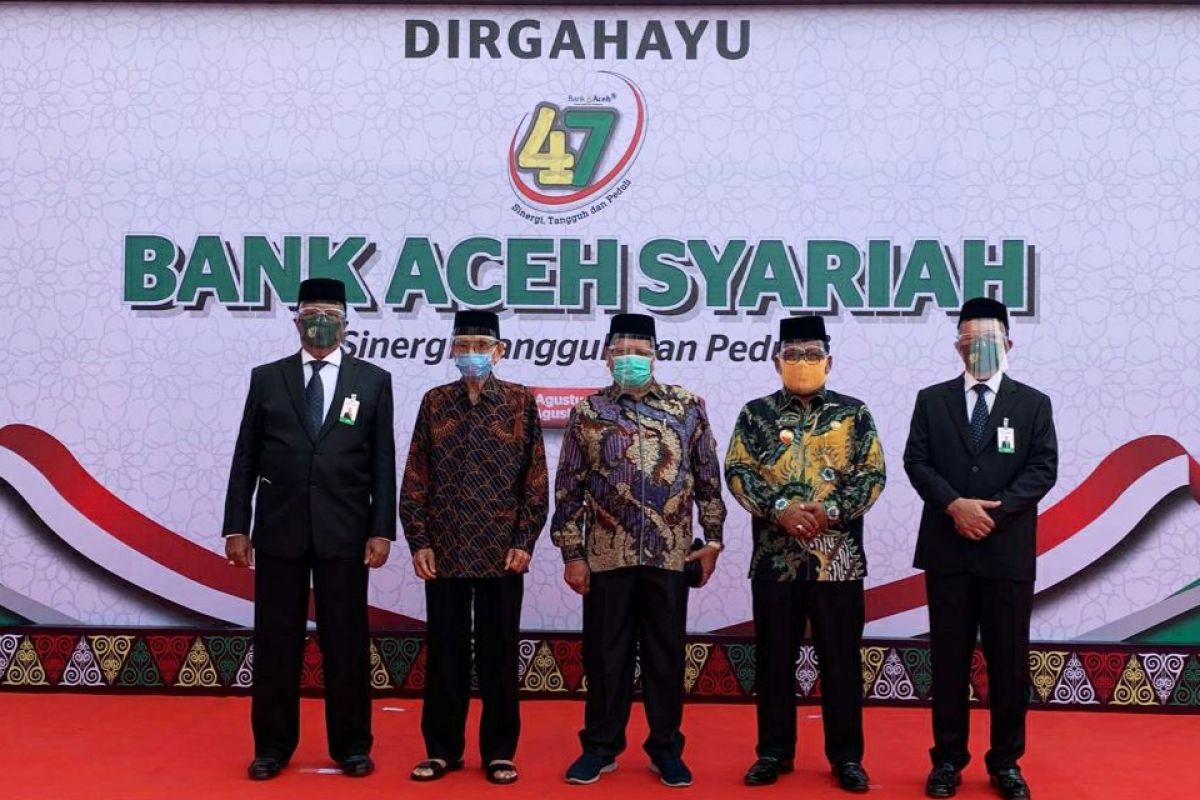 Wali kota harapkan Bank Aceh bangkitkan dunia usaha di tengah pandemi