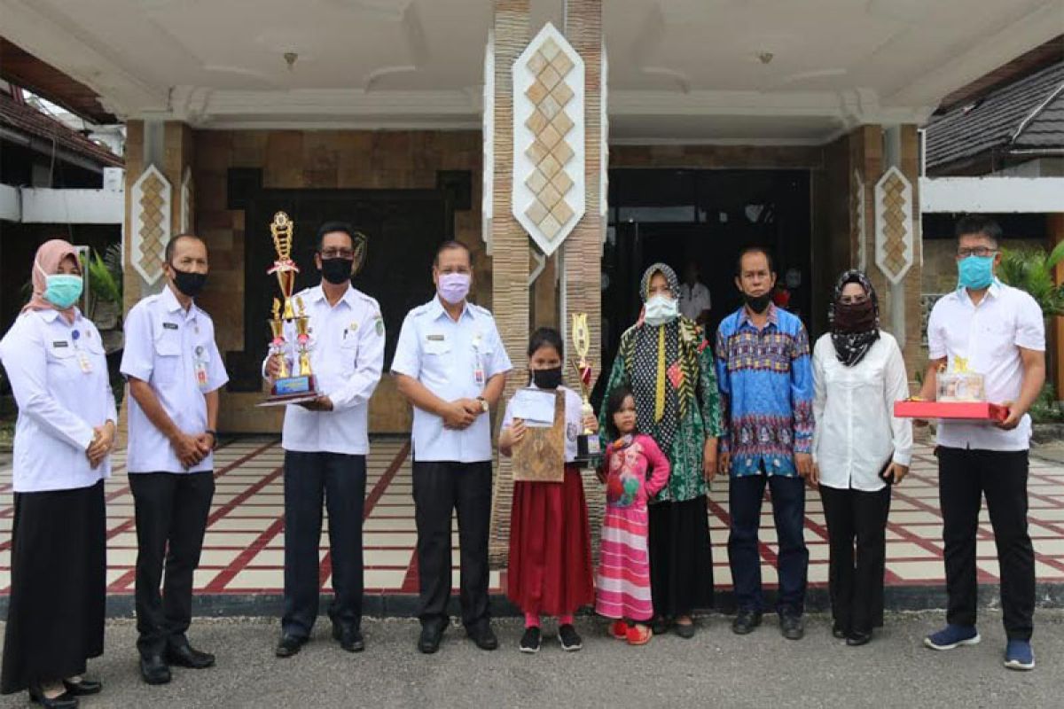 Perpustakaan Mutiara Ilmu Desa Trahean wakili Kalteng lomba nasional