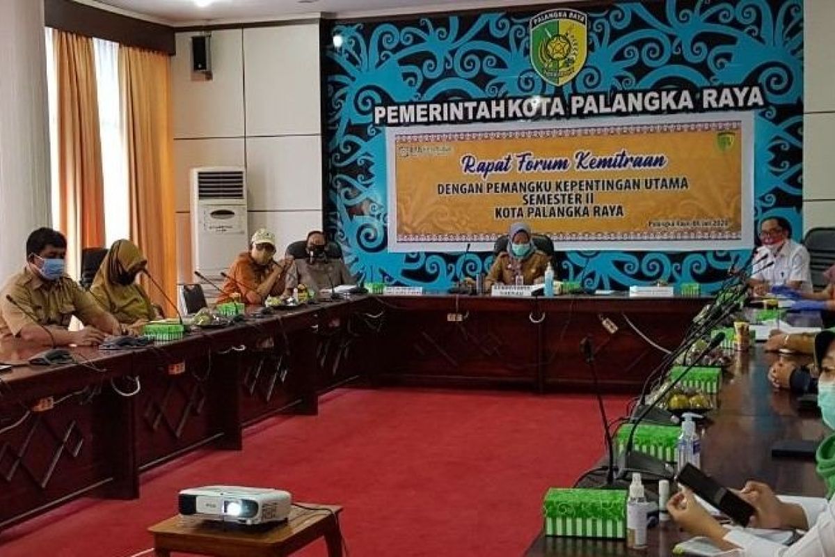 Seluruh warga Palangka Raya didorong jadi peserta JKN-KIS