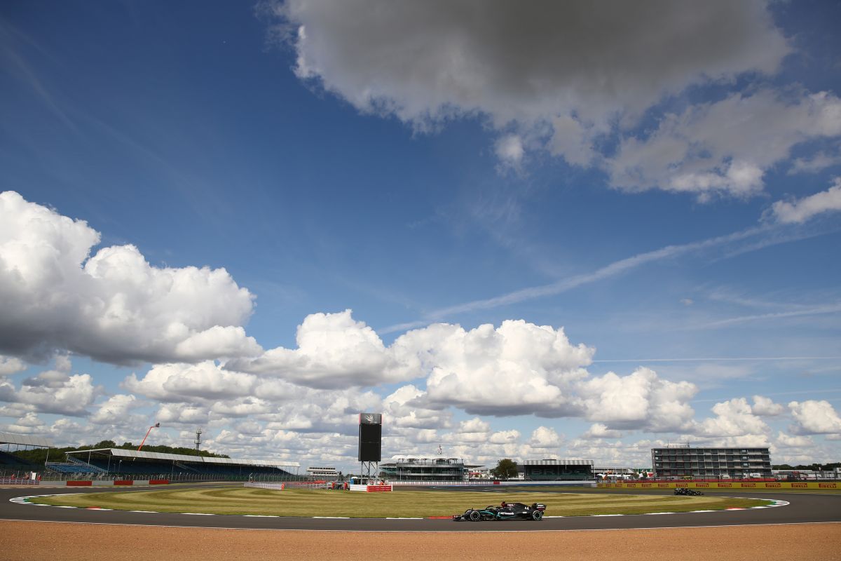 Ban yang lebih lunak tantangan baru bagi Hamilton di Silverstone