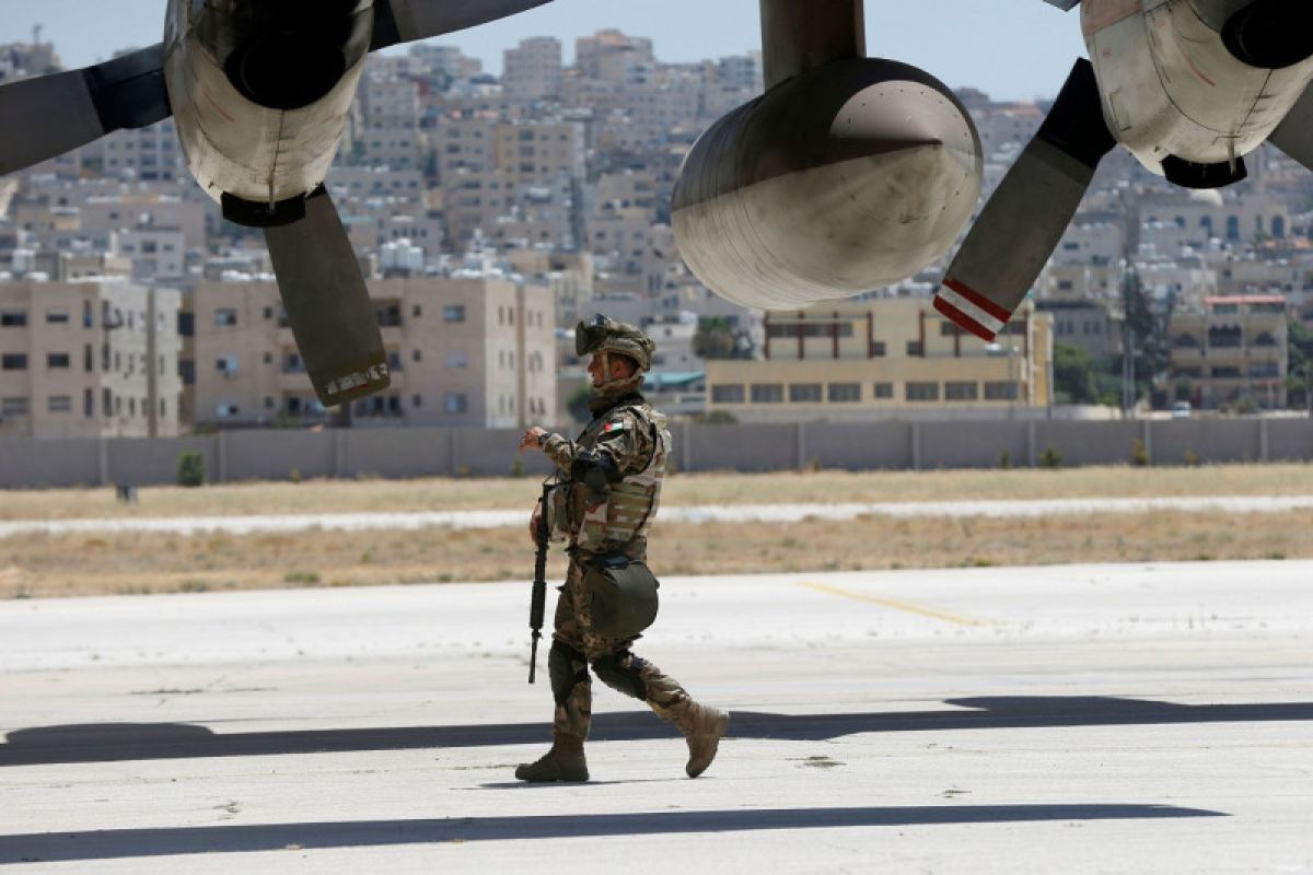 Ledakan besar guncang pangkalan militer Yordania