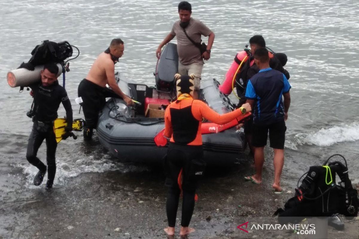 Pencarian terhadap warga AS yang hilang di perairan Ambon dilanjutkan