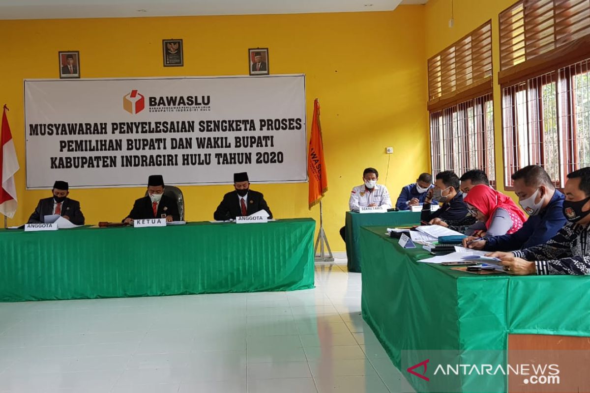 Bawaslu Riau pastikan penyelesaian sengketa KPU Inhu sesuai prosedur