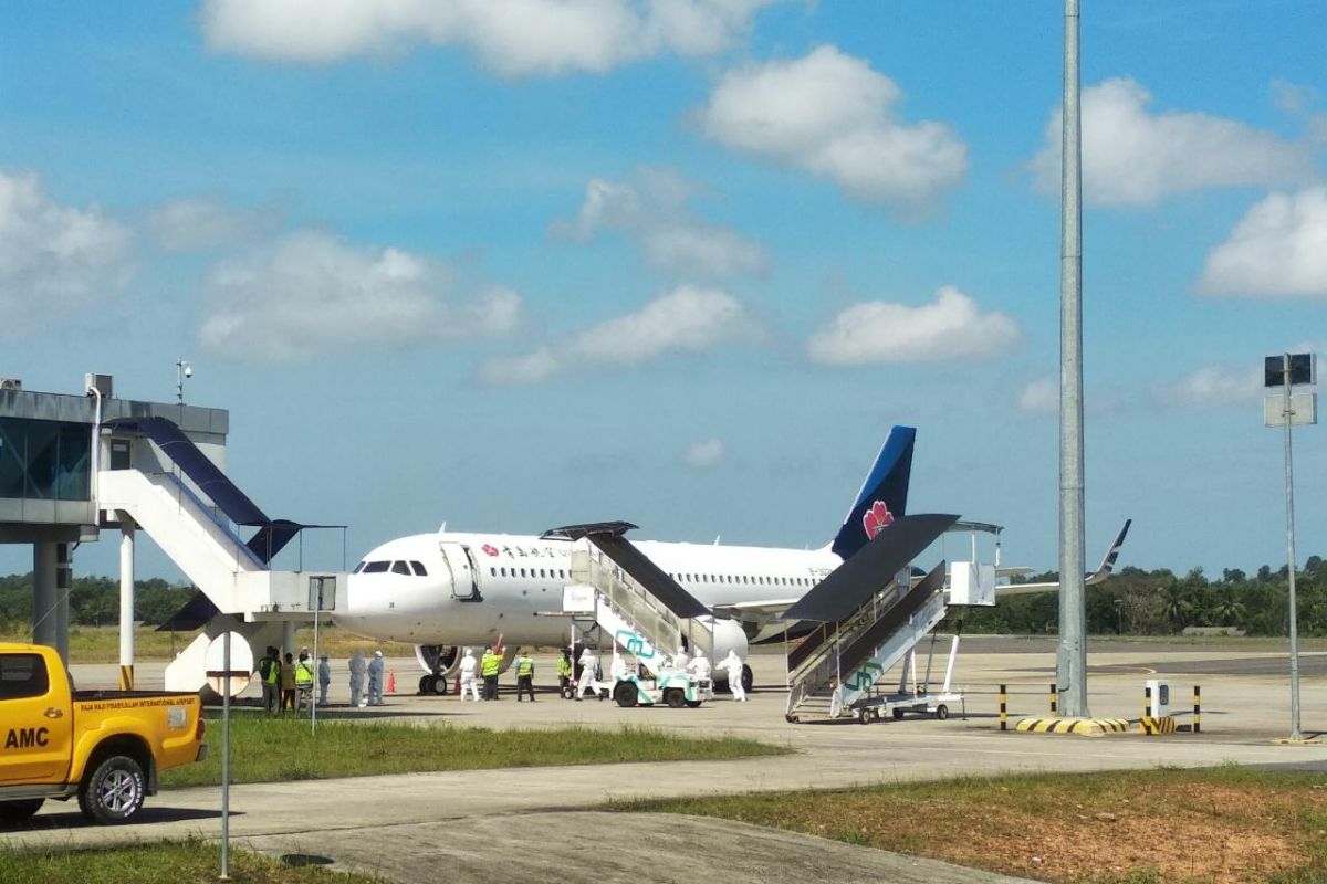 325 TKA dari China masuk ke Bintan