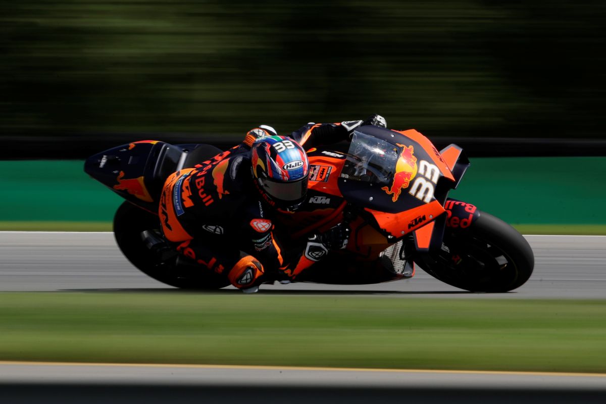 Brad Binder raih  kemenangan perdana MotoGP di Brno