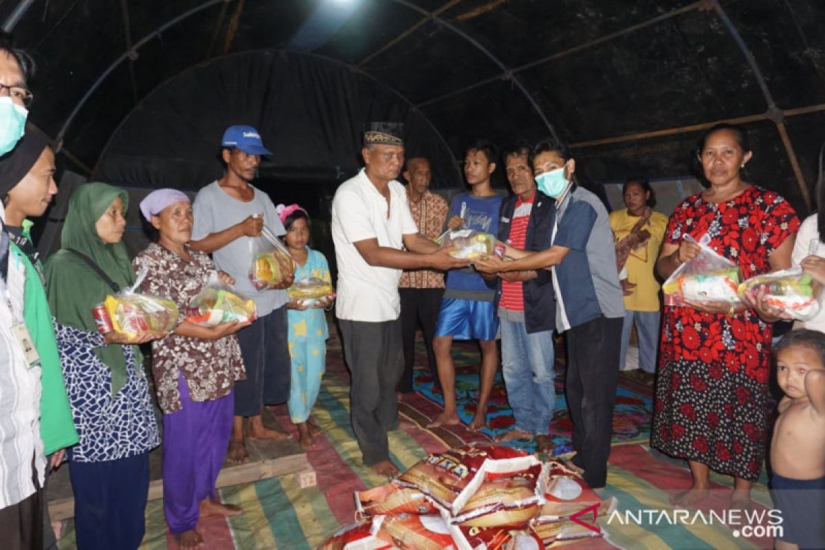 Dompet Dhuafa Sumsel bantu sembako korban kebakaran di Palembang