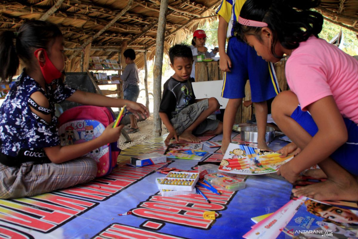 Pendeta sulap kebunnya jadi "kebun" baca anak-anak