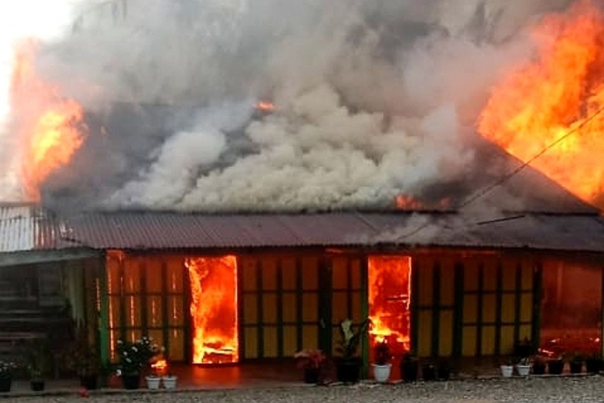 Dua rumah warga di Selamat Datang Nagan Raya musnah terbakar