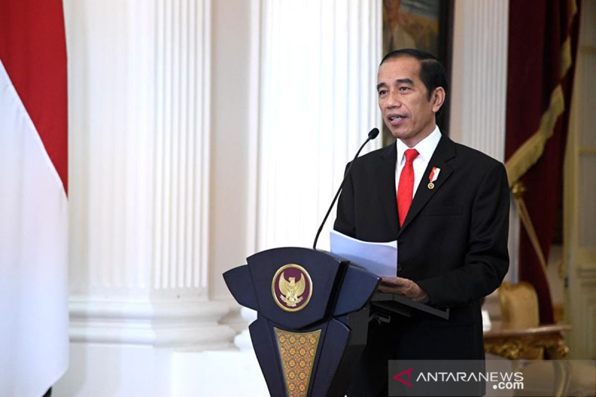 Jokowi tandatangani PP pengalihan pegawai KPK menjadi ASN