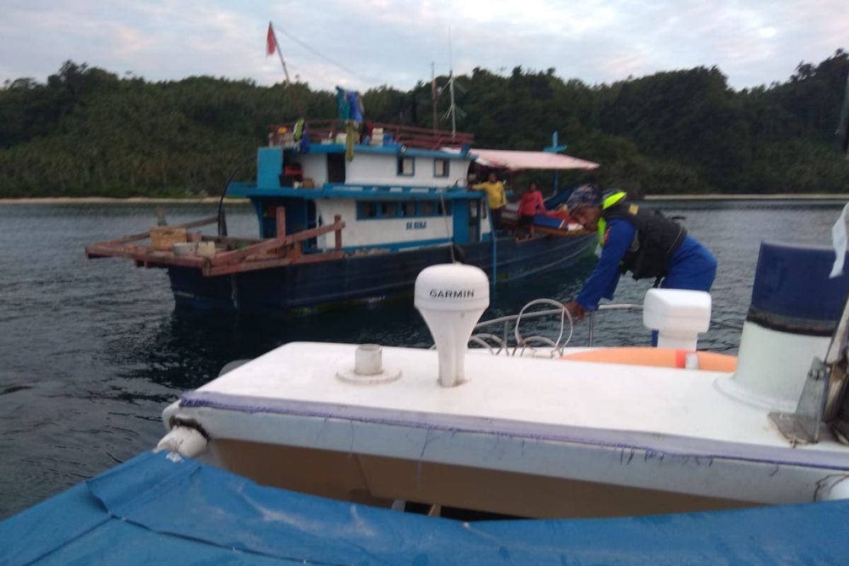 Dit Polairud Malut tahan dua kapal tanpa izin