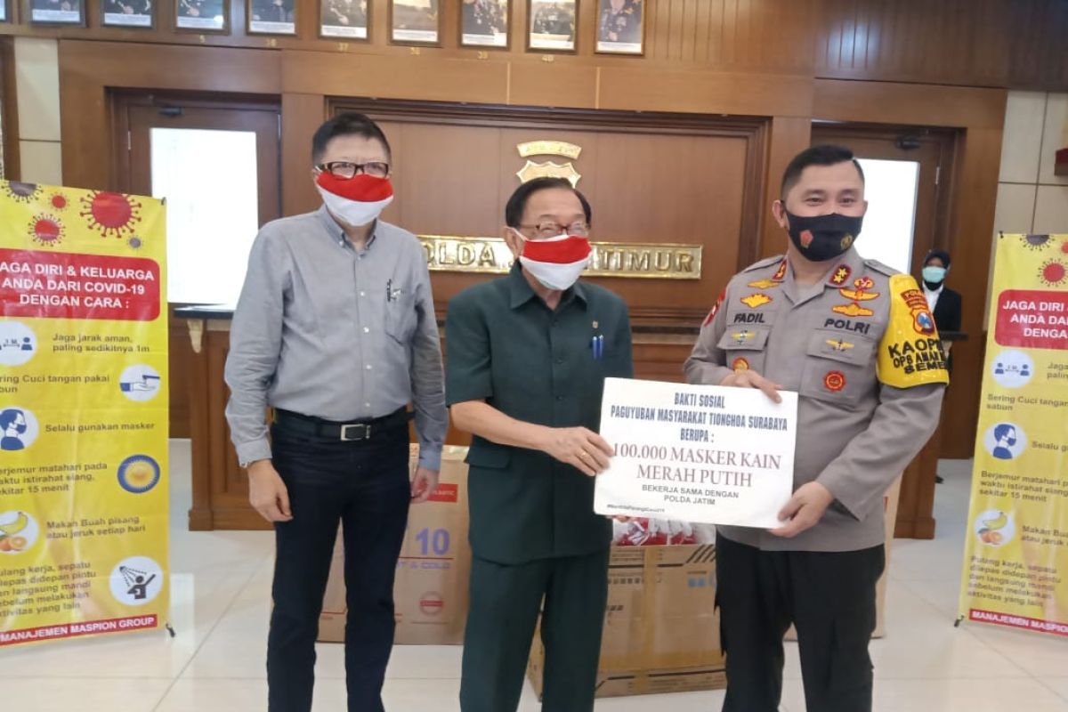 Maspion Grup sumbangkan 100 ribu masker kepada Polda Jatim