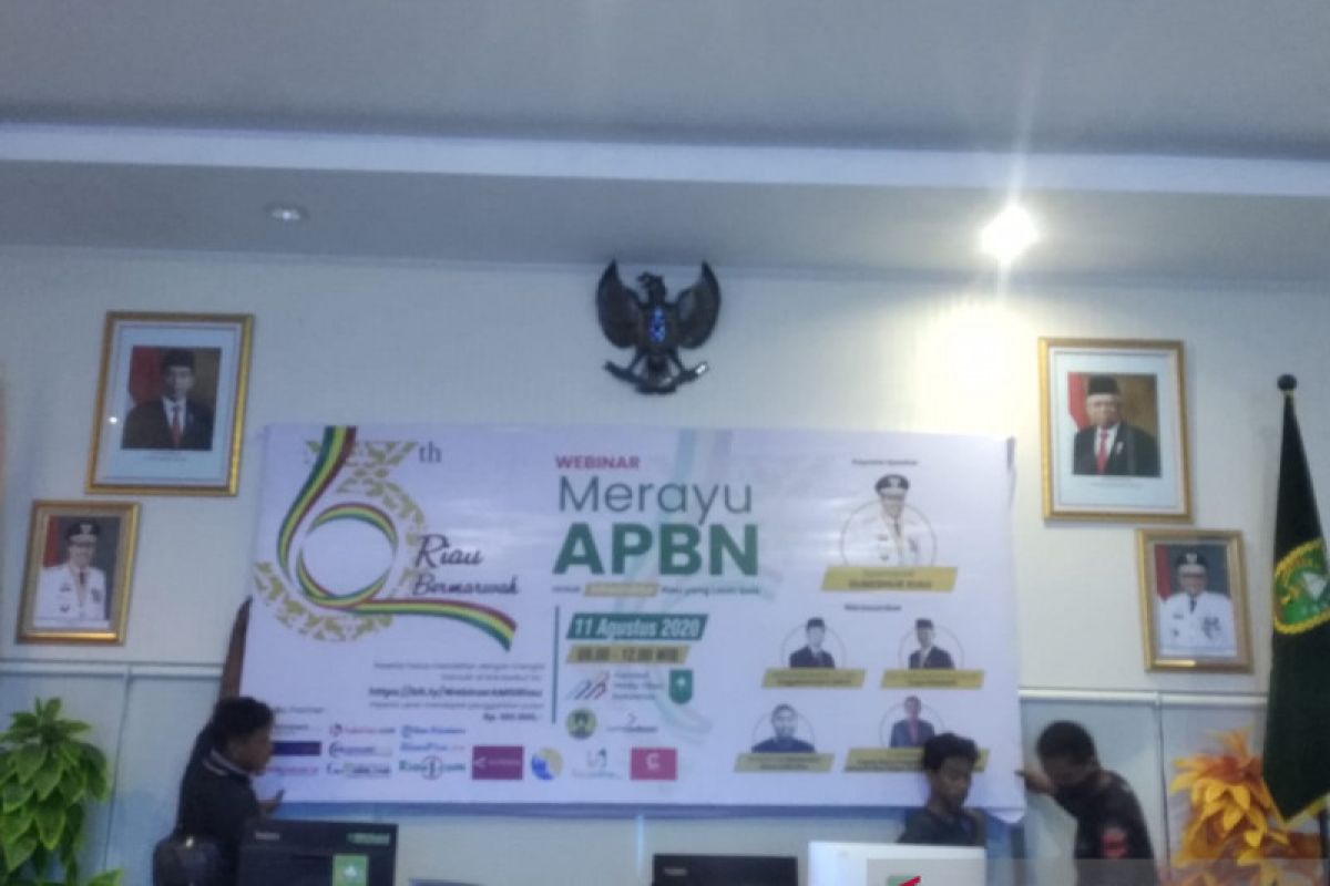 435 peserta ikut webinar "Merayu APBN" helatan AMSI Riau