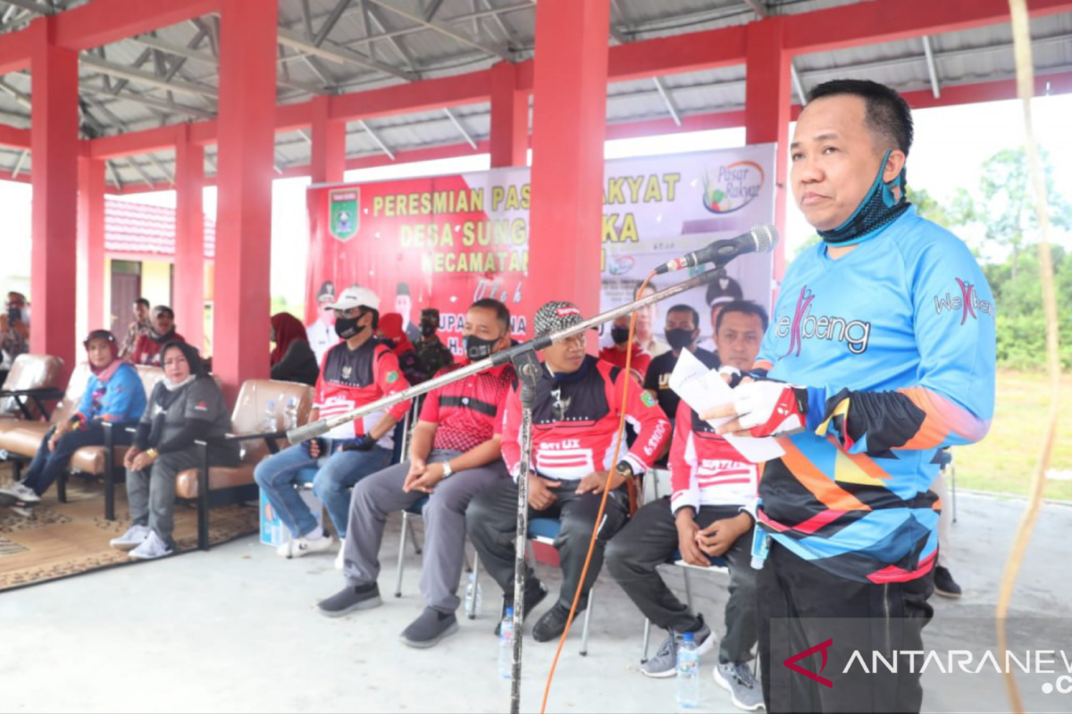 Sudian Noor resmikan pasar tradisional di Tanah Bumbu