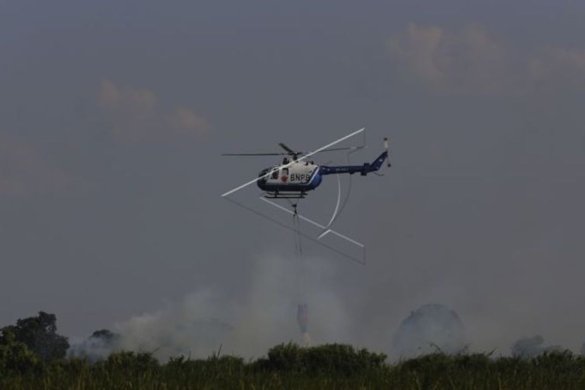 Sumatera Selatan siagakan sembilan unit helikopter  atasi karhutla