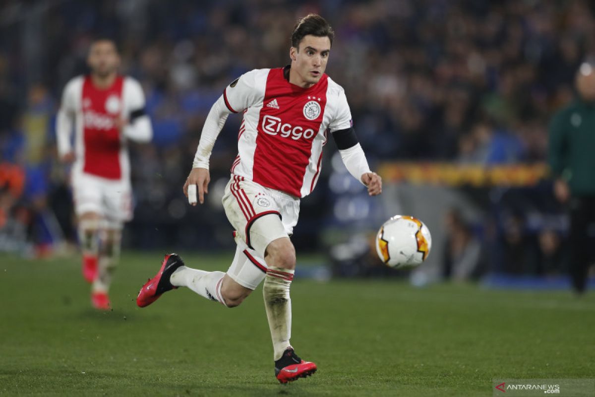 Chelsea berminat mendatangkan bek kiri Ajax Nicolas Tagliafico