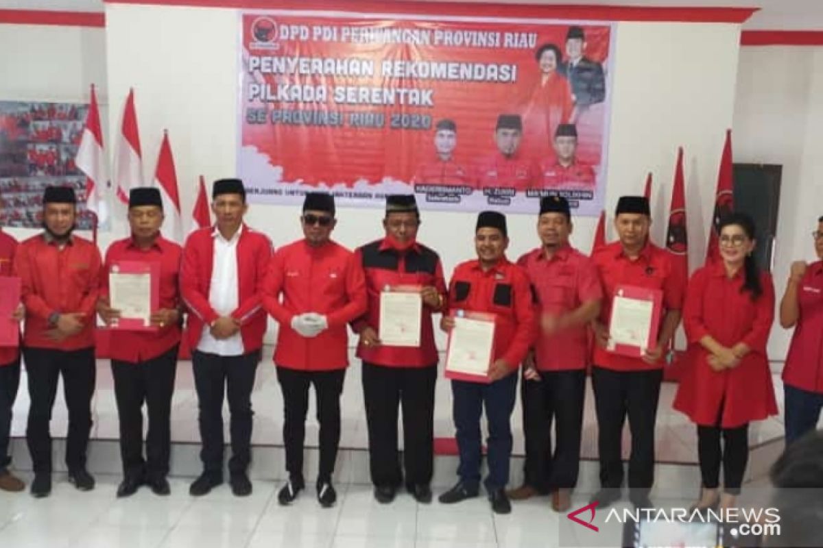 PDI-P Riau umumkan enam paslon, ada penyanyi Iyet Bustami untuk Pilkada Bengkalis