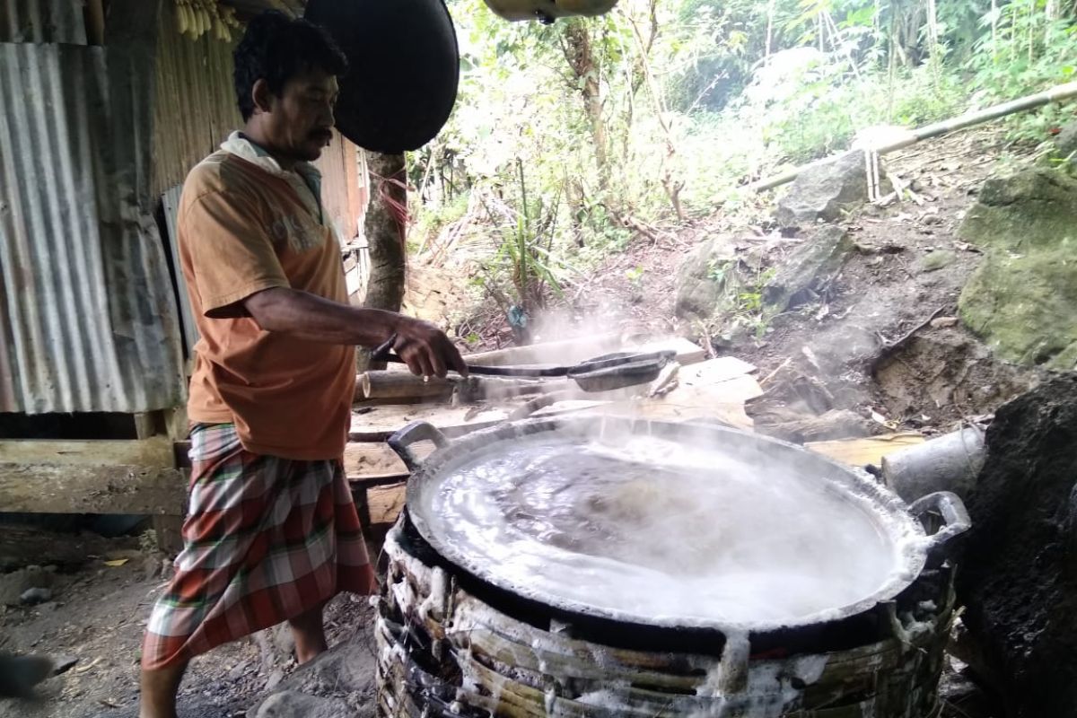 Permintaan gula aren di Maros naik dua kali lipat saat pandemi COVID-19