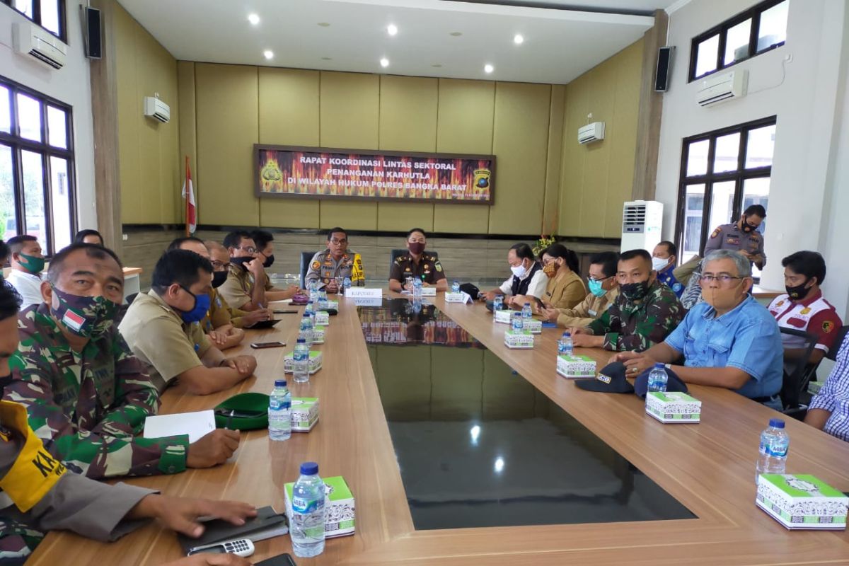 Polres Bangka Barat ajak perusahaan aktif tanggulangi karhutla