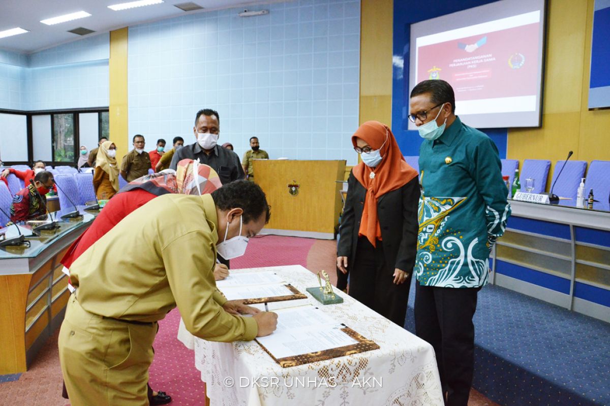 Gubernur Sulsel tegaskan soal kelanjutan pembangun Masjid 99 Kubah di CPI Makassar