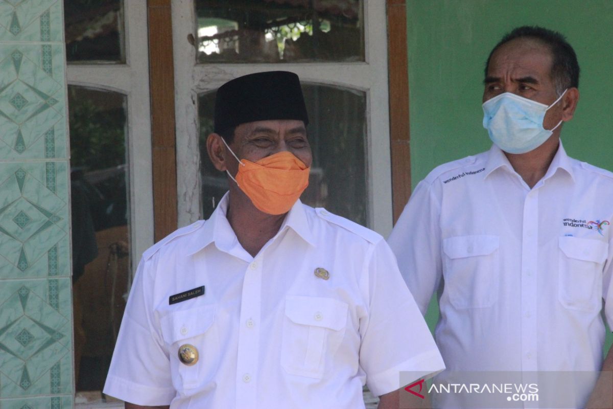 Bupati Belitung minta masyarakat hentikan aktivitas saat detik proklamasi