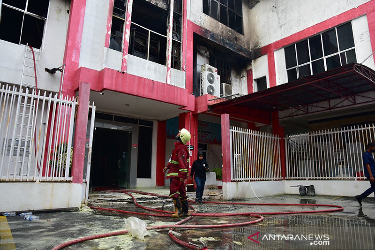 Gedung Telkom Pekanbaru terbakar, jaringan ke pelanggan lumpuh