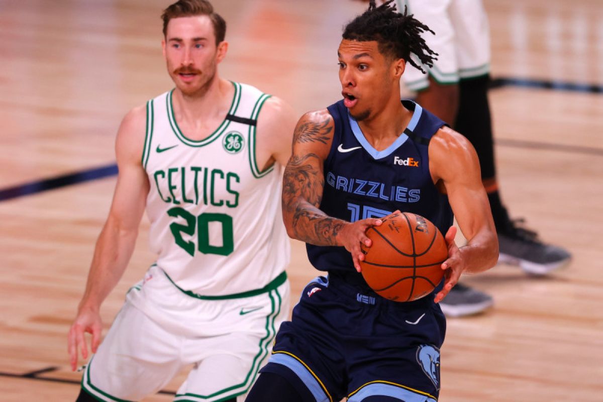 Celtics persulit peluang Grizzlies ke playoff